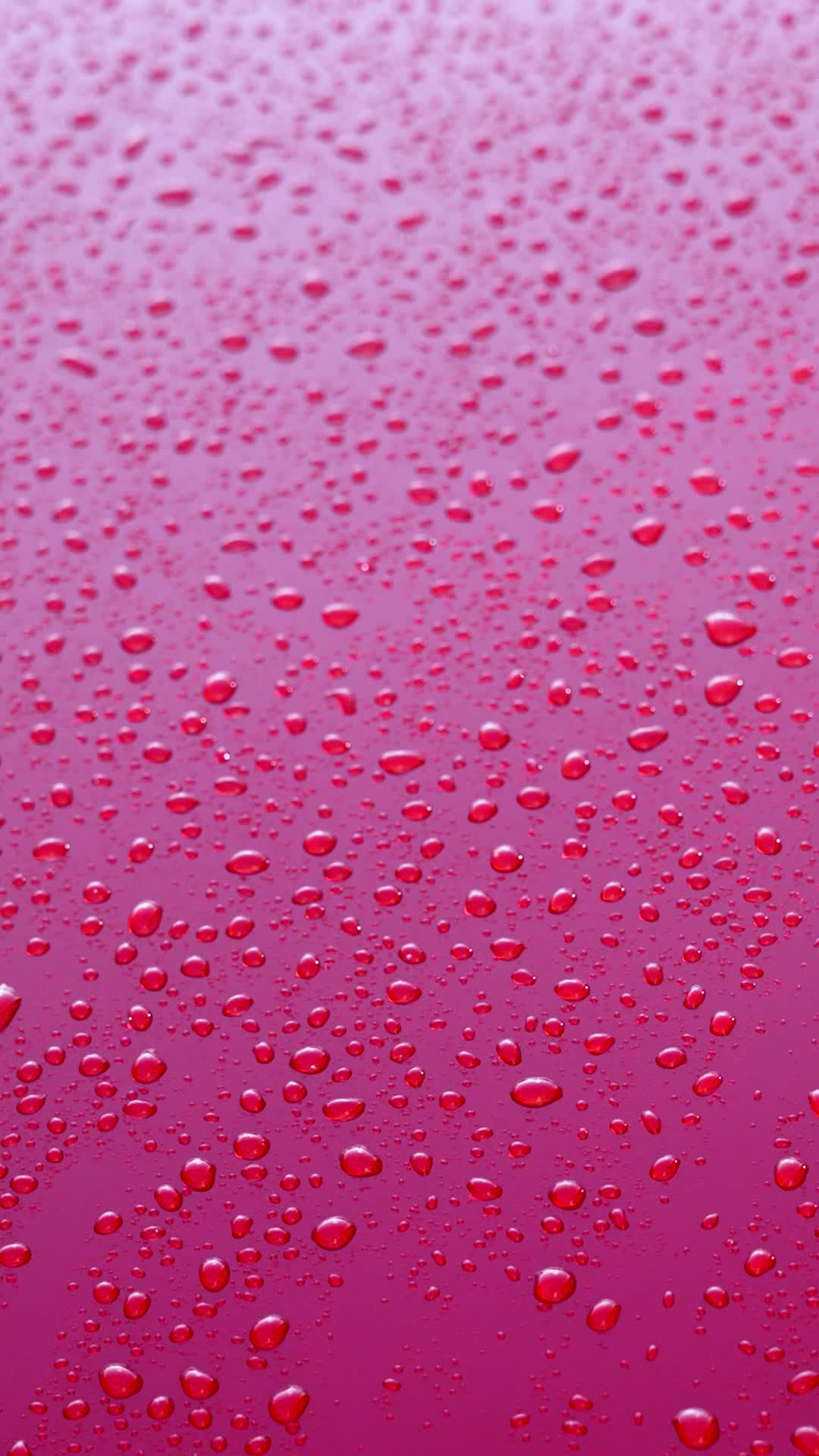 水滴が残ったパネル